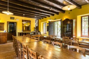 DiningRoom